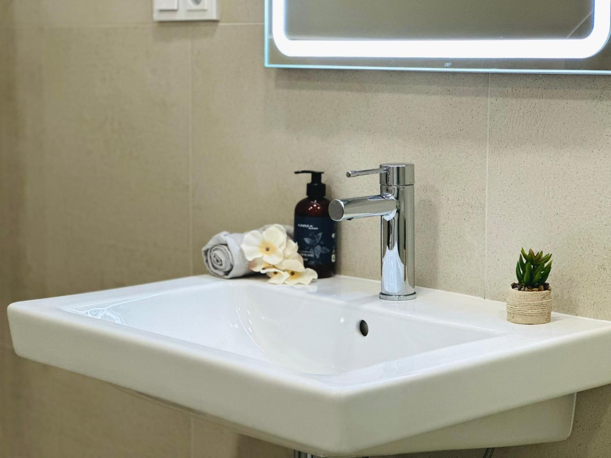 Studio Kralovice Apartment 프라하 외부 사진